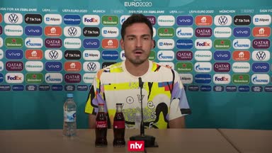 Hummels und Löw bekennen Farbe vor Ungarn-Spiel