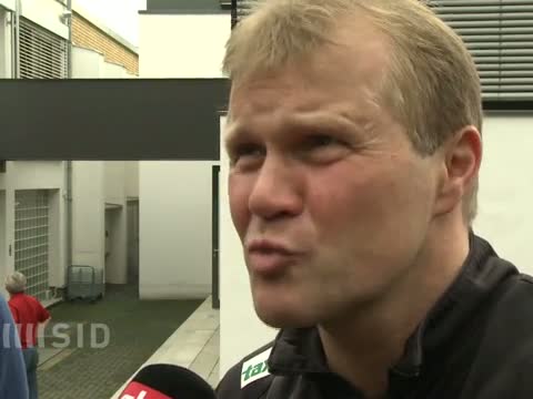 Köln-Trainer Schaefer: Verständnis für Podolski-Wechsel