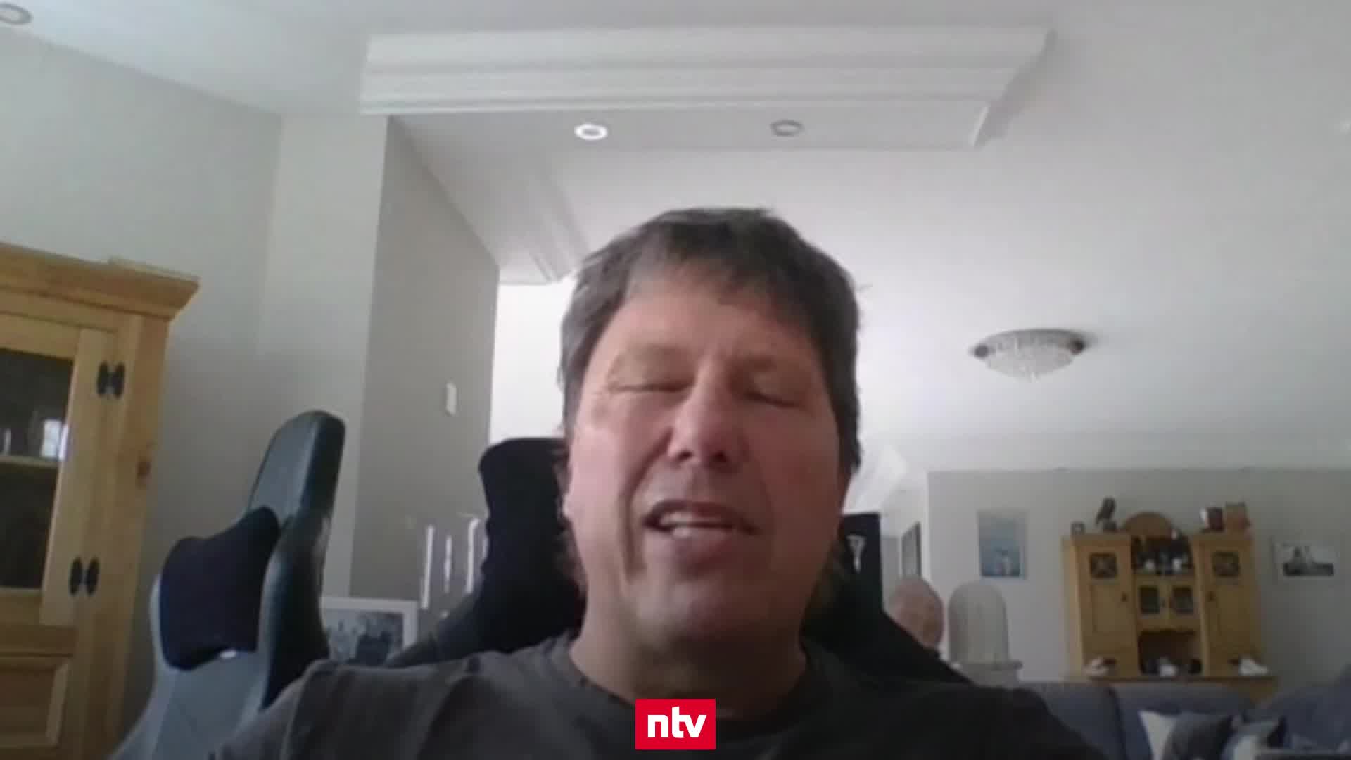 Bayer-Rekordspieler Vollborn schätzt Titelchance ein