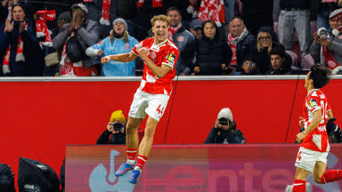 Mainz mit Zittersieg gegen Fußball-Zwerg