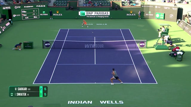 Swiatek problemlos gegen Sakkari