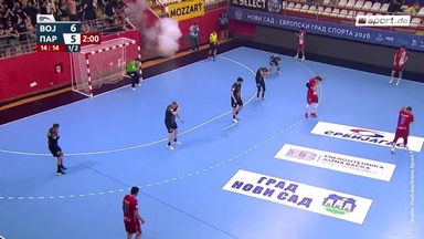 Böller-Skandal! Handball-Finale abgebrochen Böller-Skandal! Handball-Finale abgebrochen