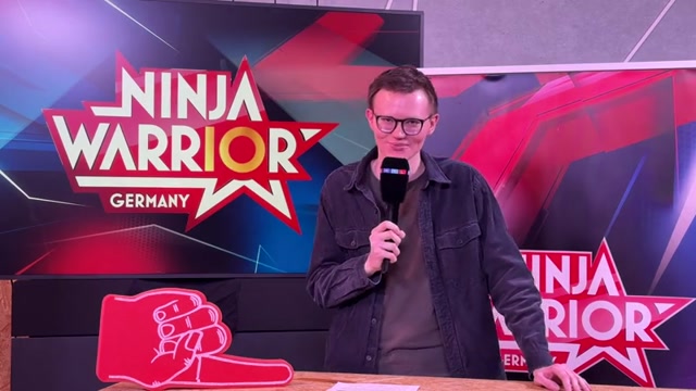 Der Buzzer danach mit dem Sieger der Jubiläumsstaffel Der Buzzer danach mit dem Sieger der Jubiläumsstaffel