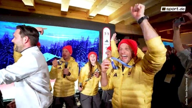 So wild feiert Deutschlands Gold-Staffel So wild feiert Deutschlands Gold-Staffel