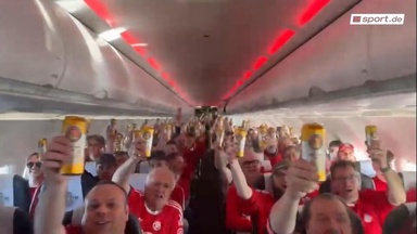 Bayern-Fans tricksen teure Airline aus Bayern-Fans tricksen teure Airline aus