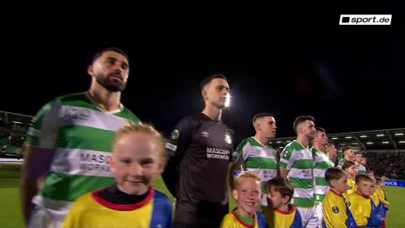 Deutscher Torwart fordert den FC Chelsea