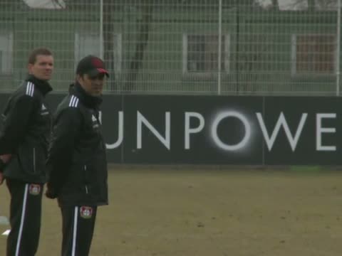 Leverkusen empfängt Bayern zum Topspiel