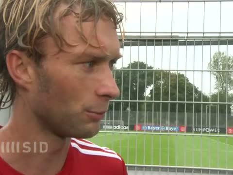 Leverkusens Rolfes will zwei Siege in zwei Spielen