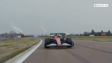 Hamilton dreht erste Runden im neuen Ferrari