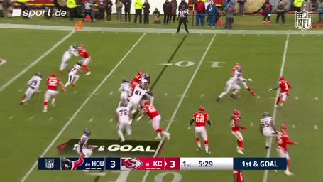 Anderson schafft Monster-Tackle im Backfield