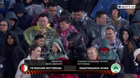 Feyenoord gewinnt stürmische Partie gegen Panathinaikos