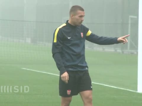 Schalke plant Leihgeschäft mit Podolski