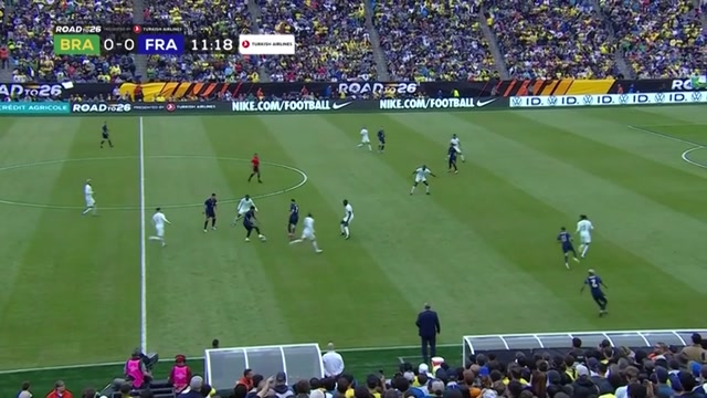 Mbappé-Hammer und Upa-Rot gegen Brasilien Mbappé-Hammer und Upa-Rot gegen Brasilien