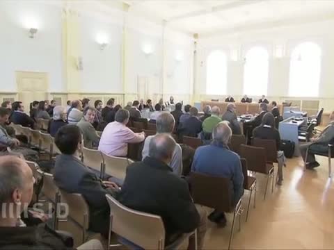 Neue Runde in der Schiedsrichter-Schlammschlacht