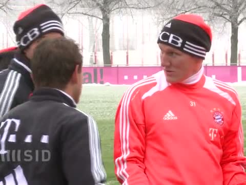 Bayern-Star Schweinsteiger sagt für Frankreich-Länderspiel ab