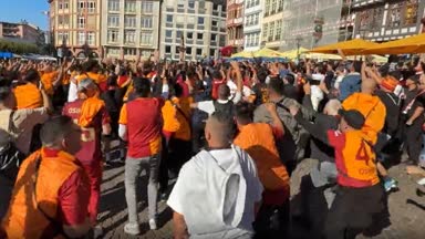 Gala-Fanmarsch durch Frankfurt