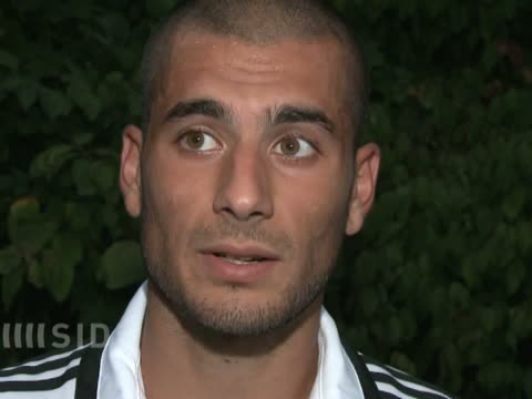 Derdiyok: Trainingsgruppe 2 "hat mir die Augen geöffnet"