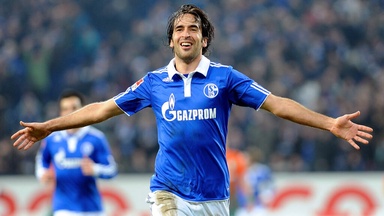 Gänsehaut! So geil traf Raul für Schalke Gänsehaut! So geil traf Raul für Schalke