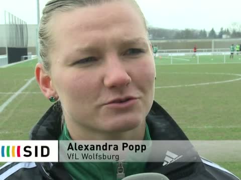 Alexandra Popp: "Können den einen oder anderen Titel holen"