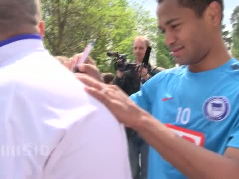 Schalke verstärkt sich mit Raffael
