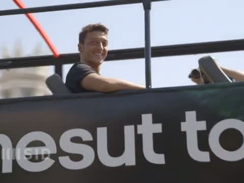 Özil bleibt bei Real Madrid: "Hier fühle ich mich wohl"