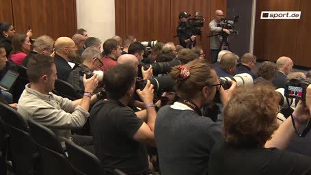 Riesen-Andrang bei Tuchel-PK