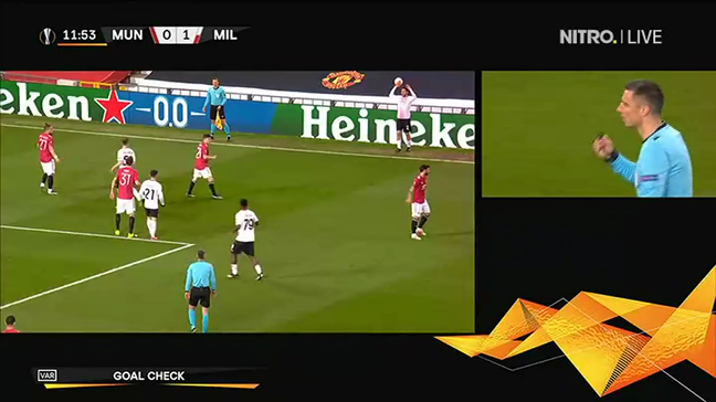 Handspiel! VAR nimmt Milan-Treffer zurück