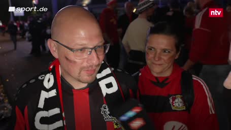 Bayer-Fans völlig aus dem Häuschen