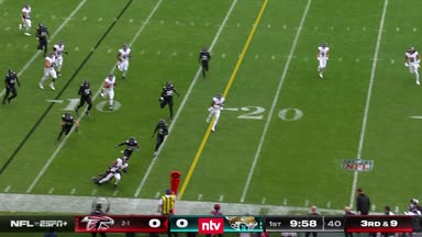 Ausgewackelt! Bijan tanzt Gegenspieler aus