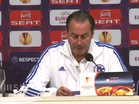 Schalke-Trainer Stevens lässt Torwartfrage vor EL-Spiel offen