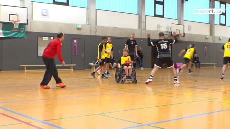 DHB-Star Köster besucht ganz besonderen Fan