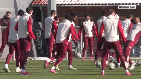 Müller: "Leverkusen ist ganz klar der Favorit"