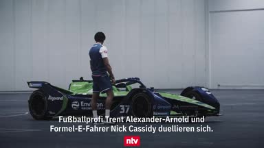 Heißes Duell zwischen Fußball-Star und Rennwagen