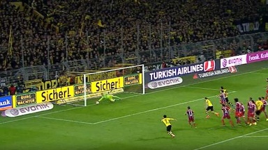 Zum 40.! Neuers beste Paraden