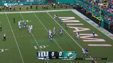 Waddle pflückt den 1. Dolphins-TD