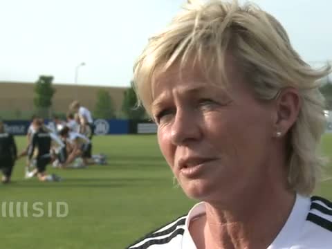 DFB-Frauen feilen an der Erfolgstaktik