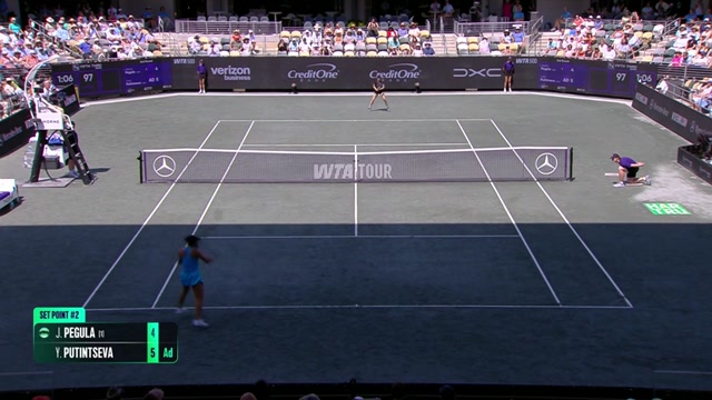 Highlights: Pegula kämpft sich zum Sieg