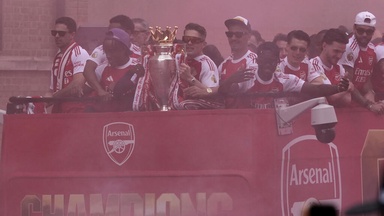 Irre Stimmung bei Arsenal-Party trotz Final-Pleite