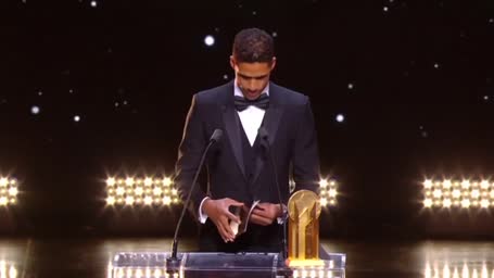 Yamal lacht über Frage zum Ballon d'Or