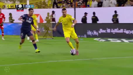 Last-Minute-Ronaldo katapultiert Al-Nassr an die Spitze