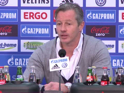 Schalke-Coach Keller vor Schicksalswoche