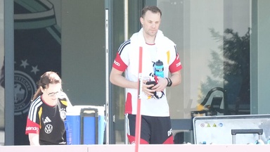 Neuer-Ausfall bei WM? "Wade der Nation" im Fokus Neuer-Ausfall bei WM? "Wade der Nation" im Fokus