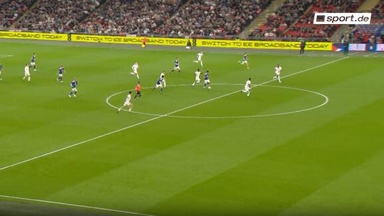 England enttäuscht: Pleite gegen Japan