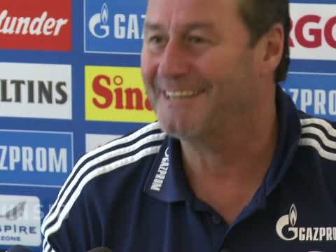 Schalke-Coach Stevens ist begeistert von Raúls Qualitäten