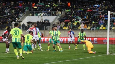 Glasners Crystal Palace quält sich auf Zypern weiter