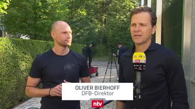 Bierhoff erklärt Höwedes-Verpflichtung