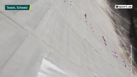 Paar klettert an "James Bond"-Steilwand zum Sieg