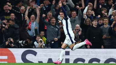 Traumtor! Spurs gleichen sensationell per Hacke aus