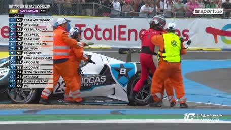 Irre Bilder! Le-Mans-Fahrer rastet völlig aus