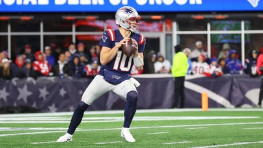 Maye feuert perfekten Pass zu Henry für TD